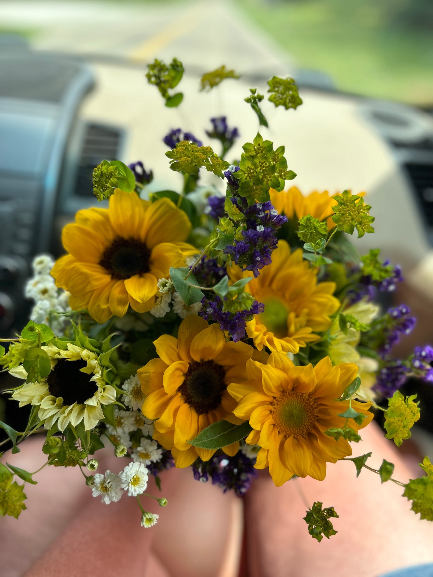 Early Summer Bi-Weekly (4 Bouquets)
